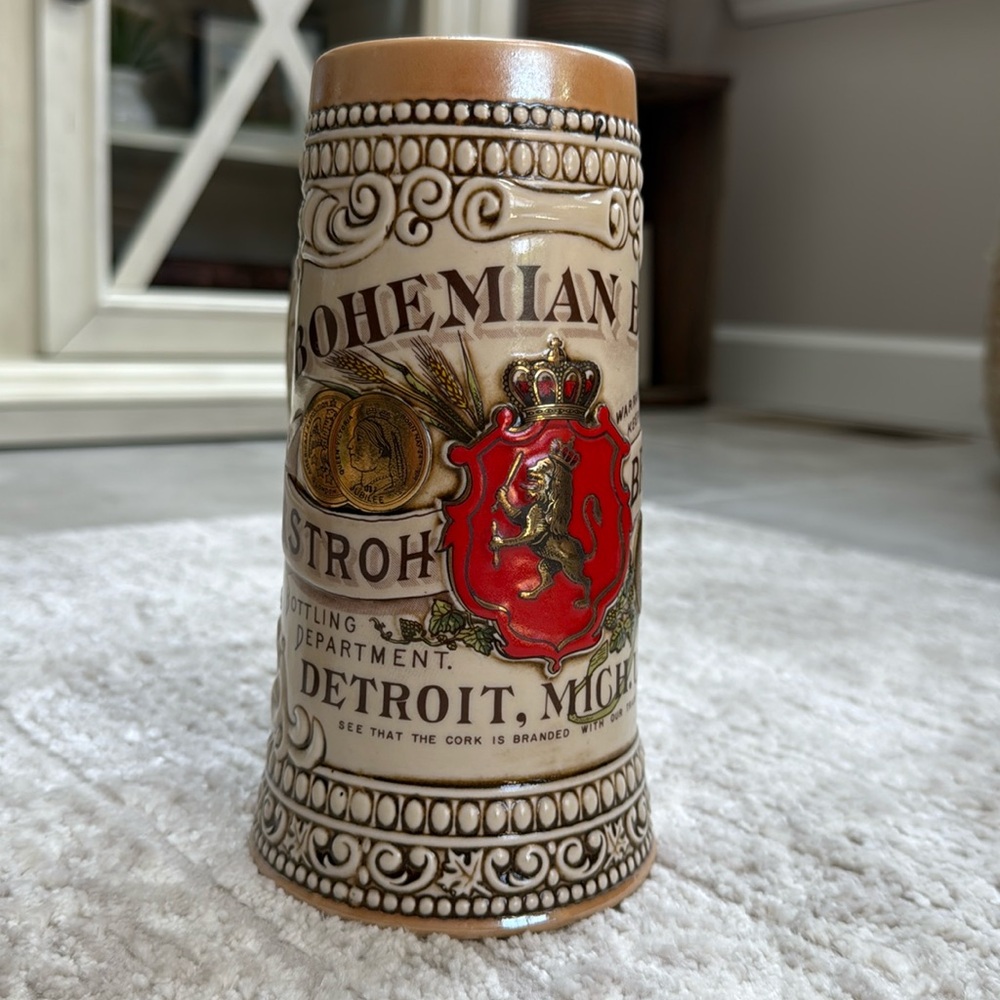Vintage Stroh Brewery Co. Bohemian Beer Stein 1987 - Ceramarte, Brazil - #85444